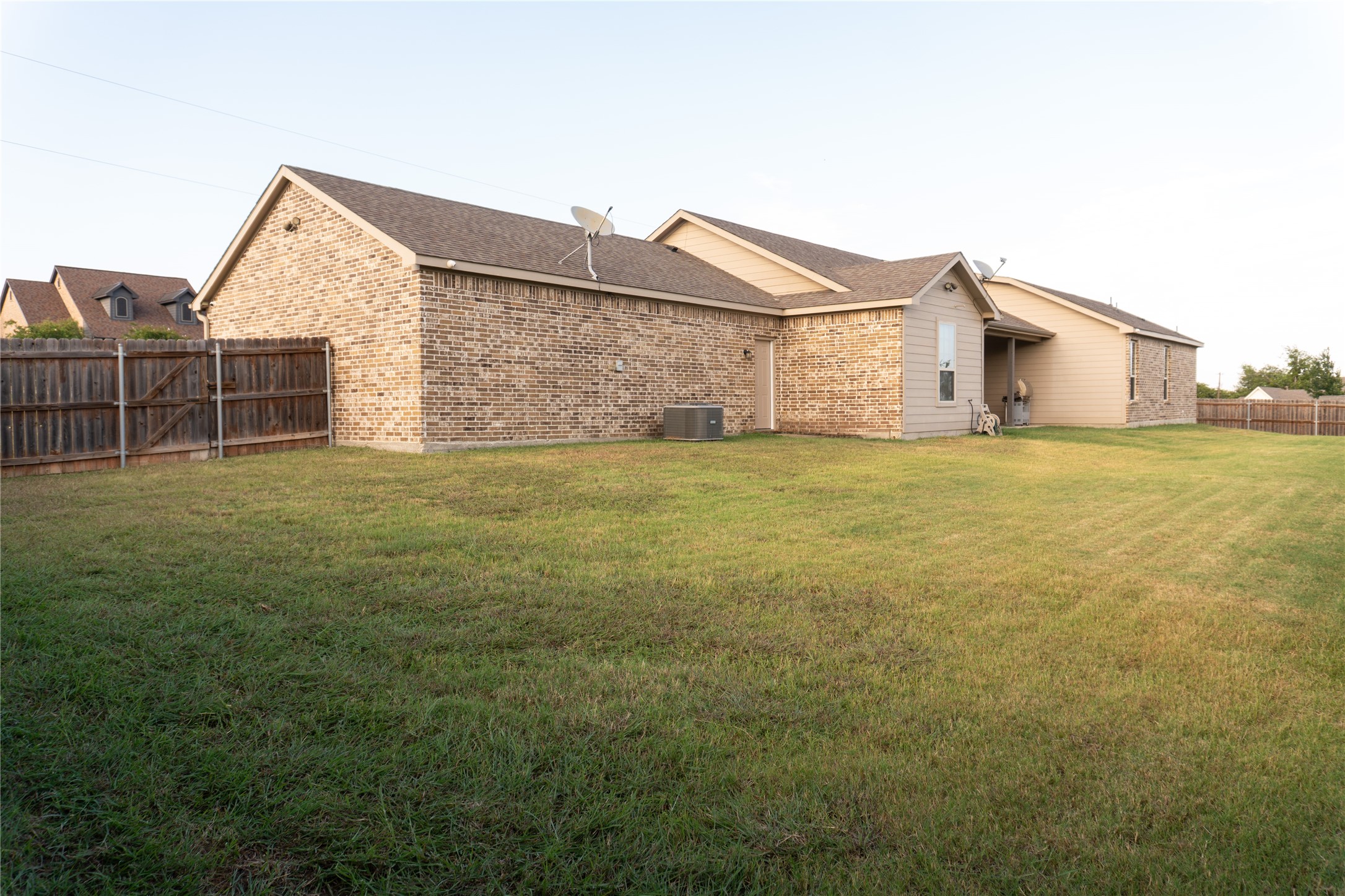 5600 Thoms Court Fort Worth TX 76126