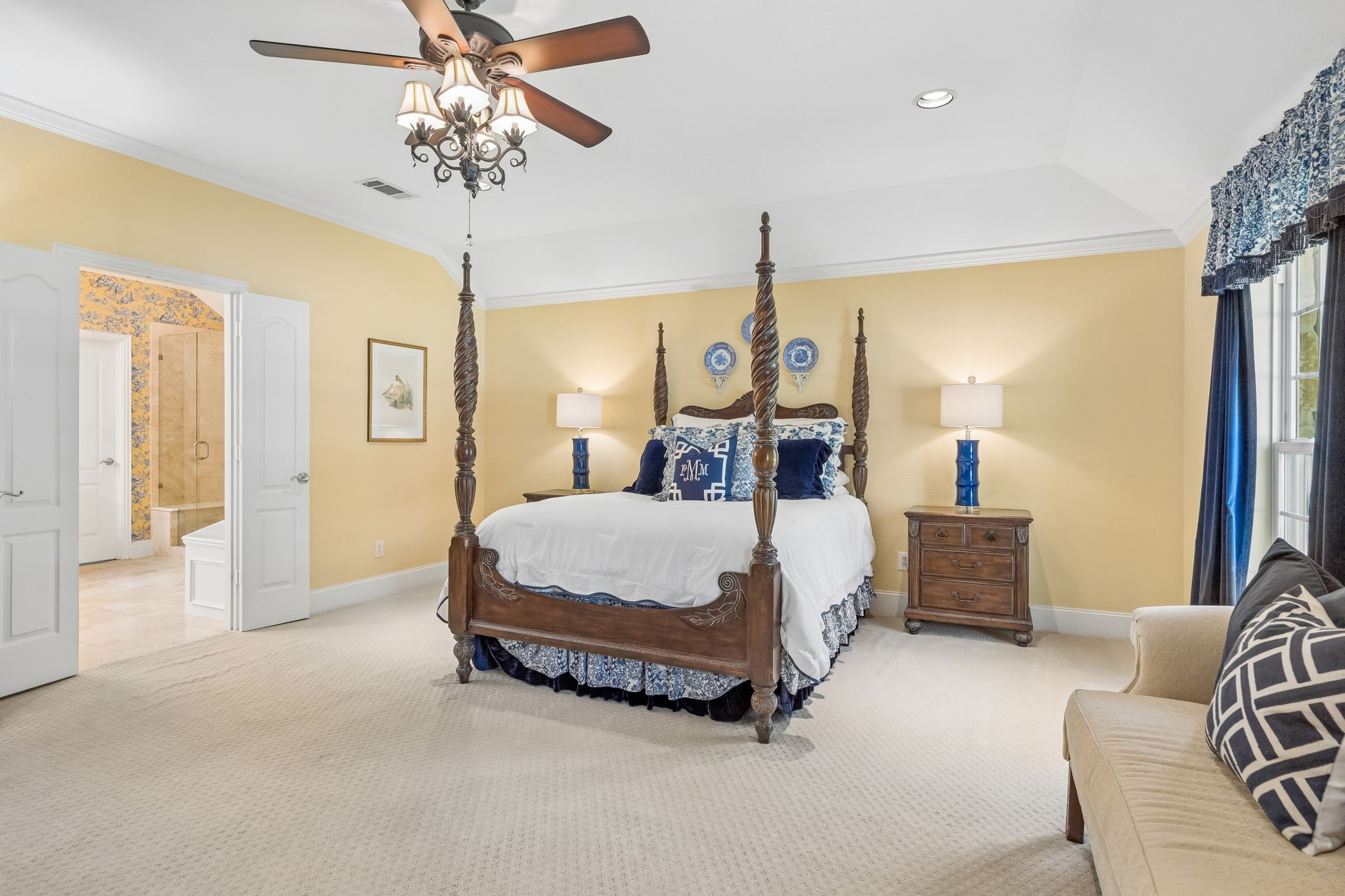 6828 Meadowcreek Drive Dallas TX 75254