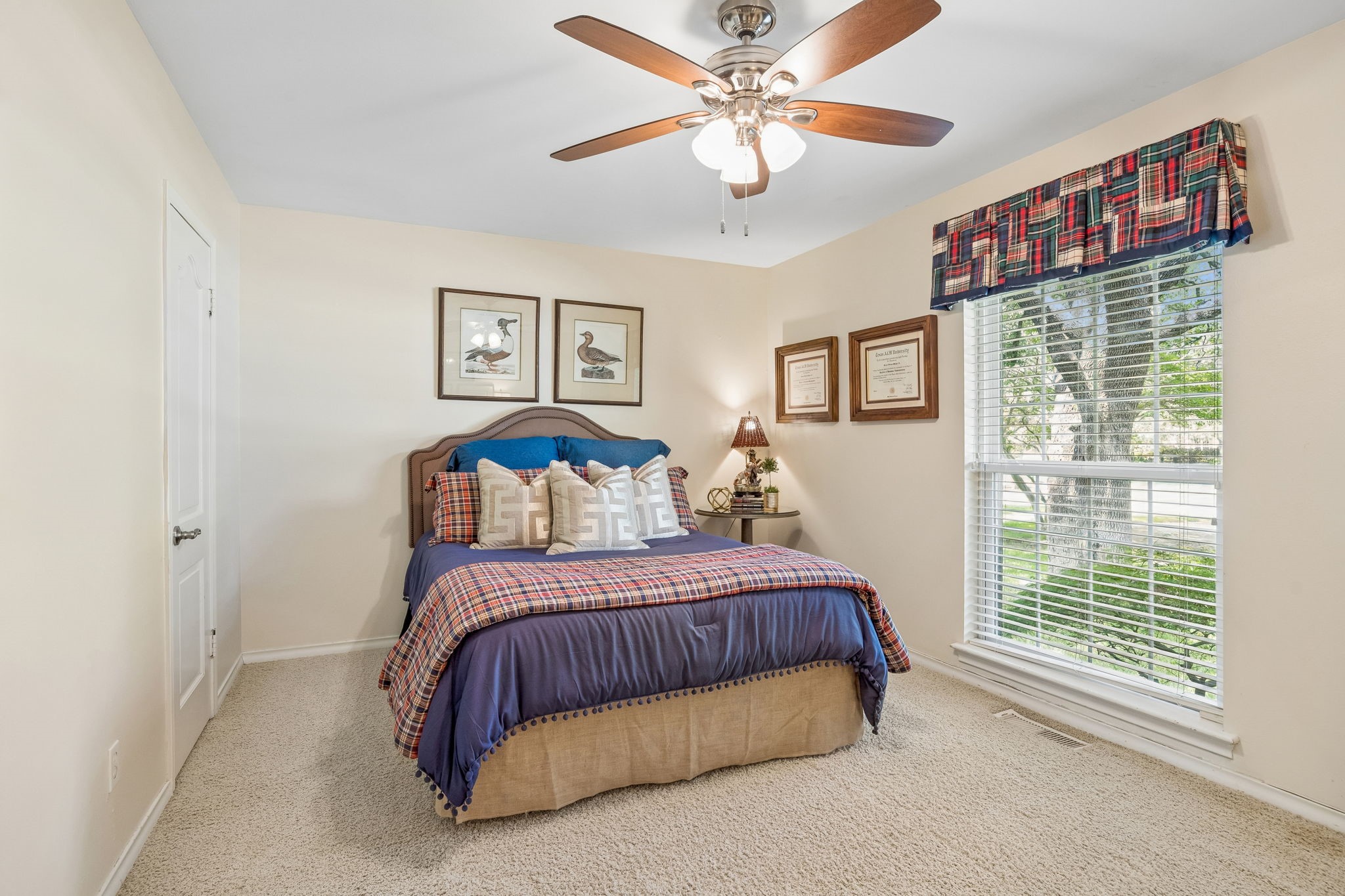 6828 Meadowcreek Drive Dallas TX 75254