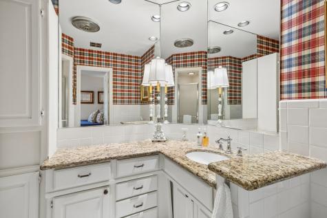 6828 Meadowcreek Drive Dallas TX 75254
