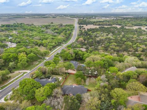 13 Timber Ridge Trail Lorena TX 76655