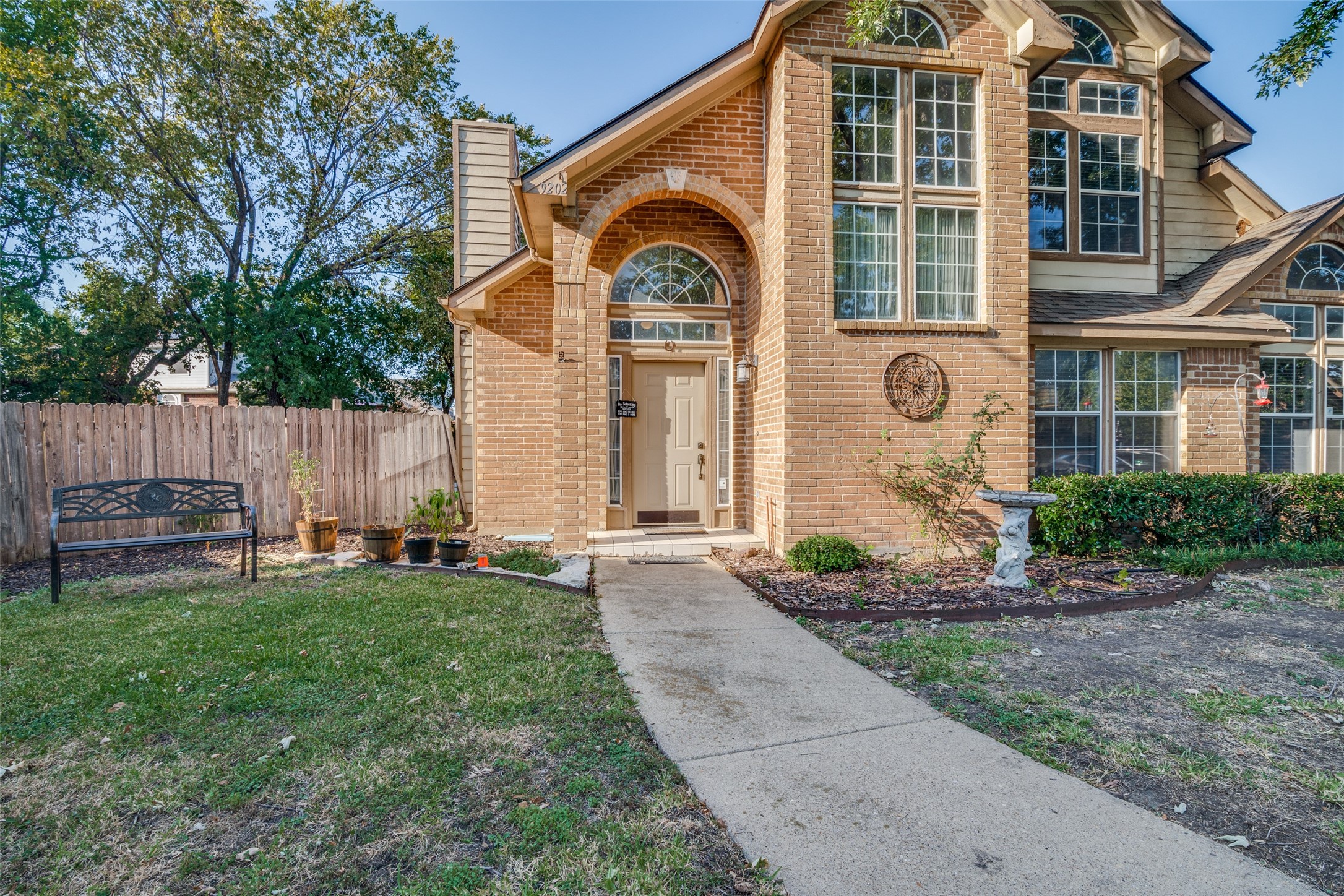 9202 Oak Hollow Drive Rowlett TX 75089