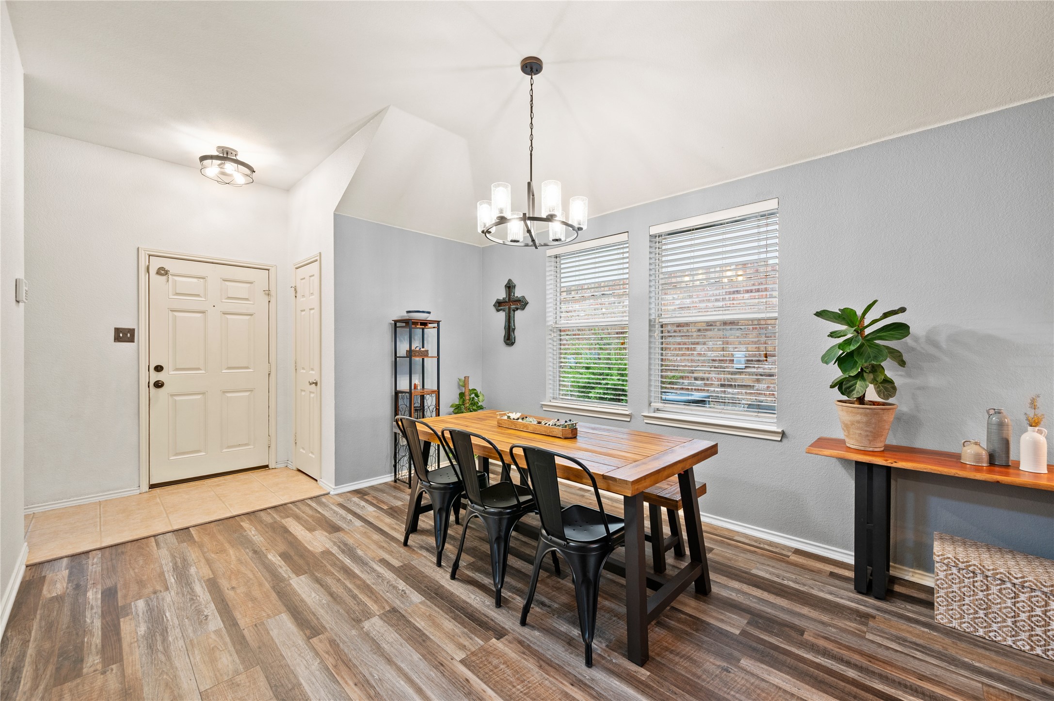 4257 Highgate Road Fort Worth TX 76244