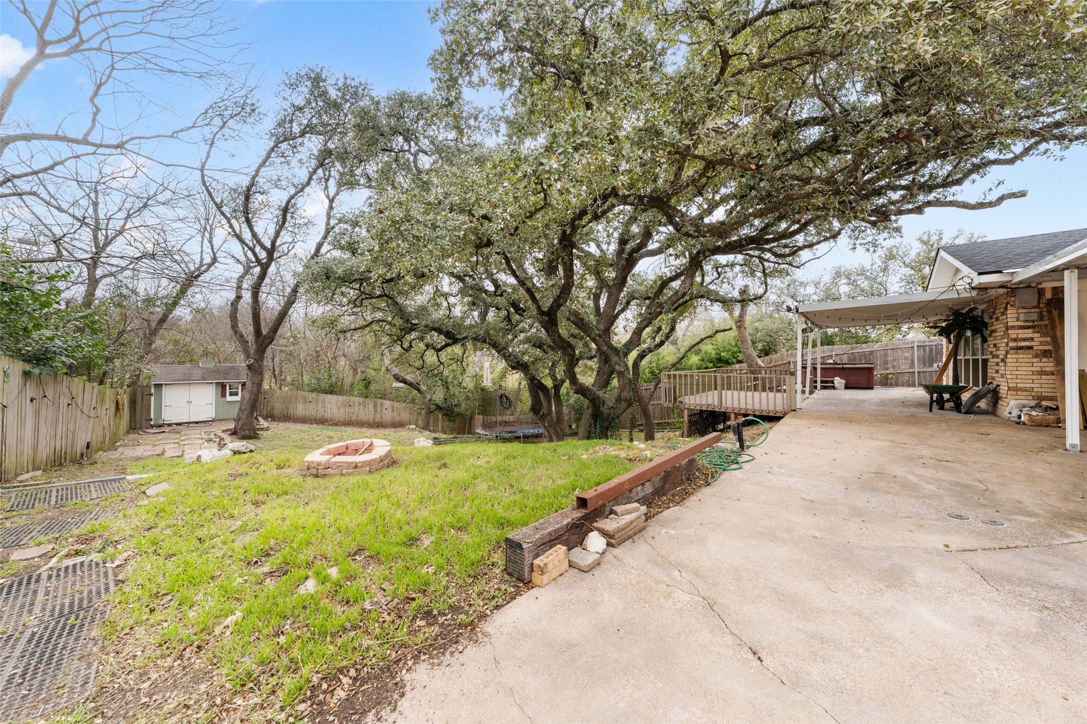 740 Wedgewood Drive Woodway TX 76712