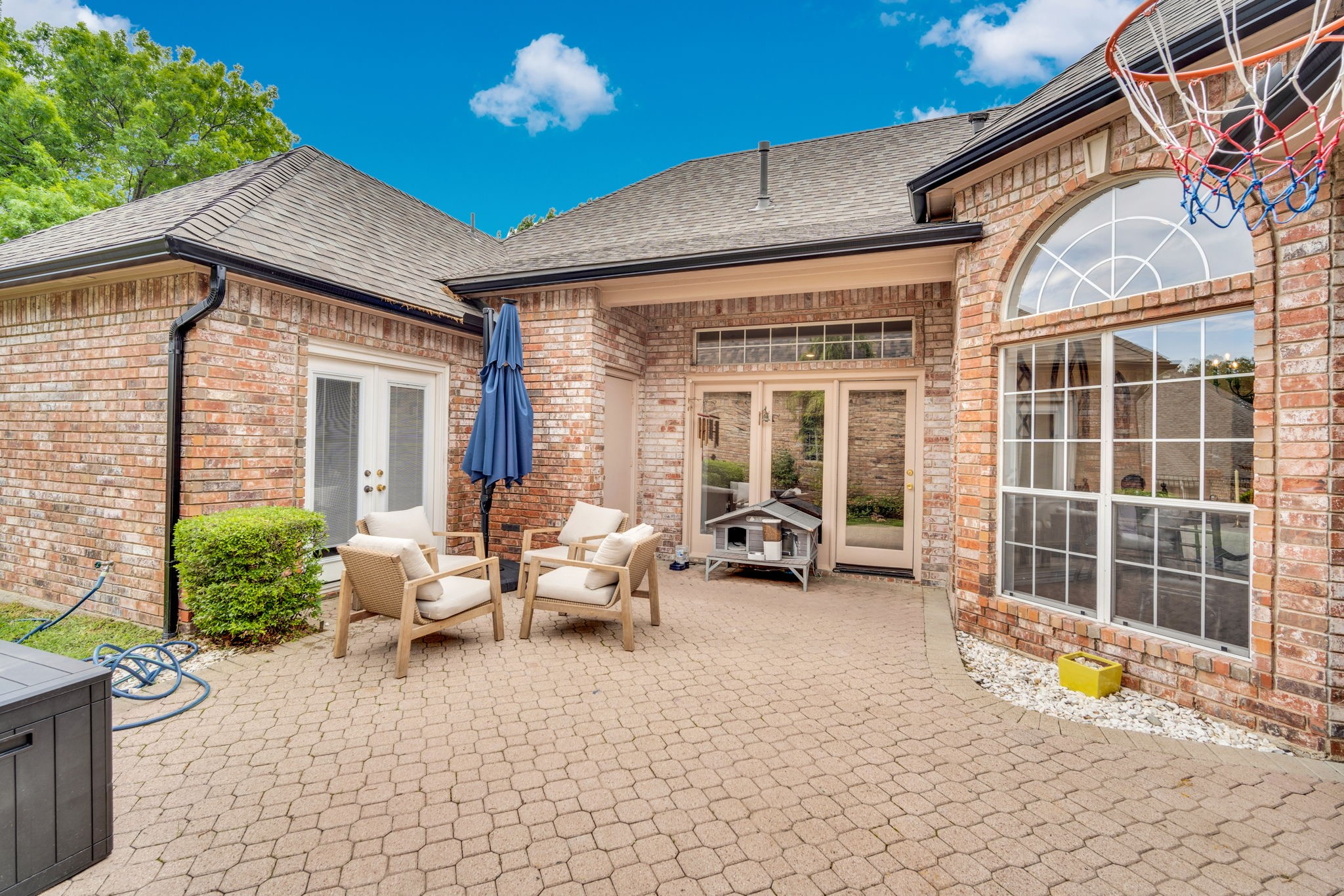 759 Village Green Drive Desoto TX 75115