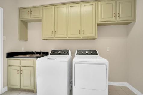 759 Village Green Drive Desoto TX 75115