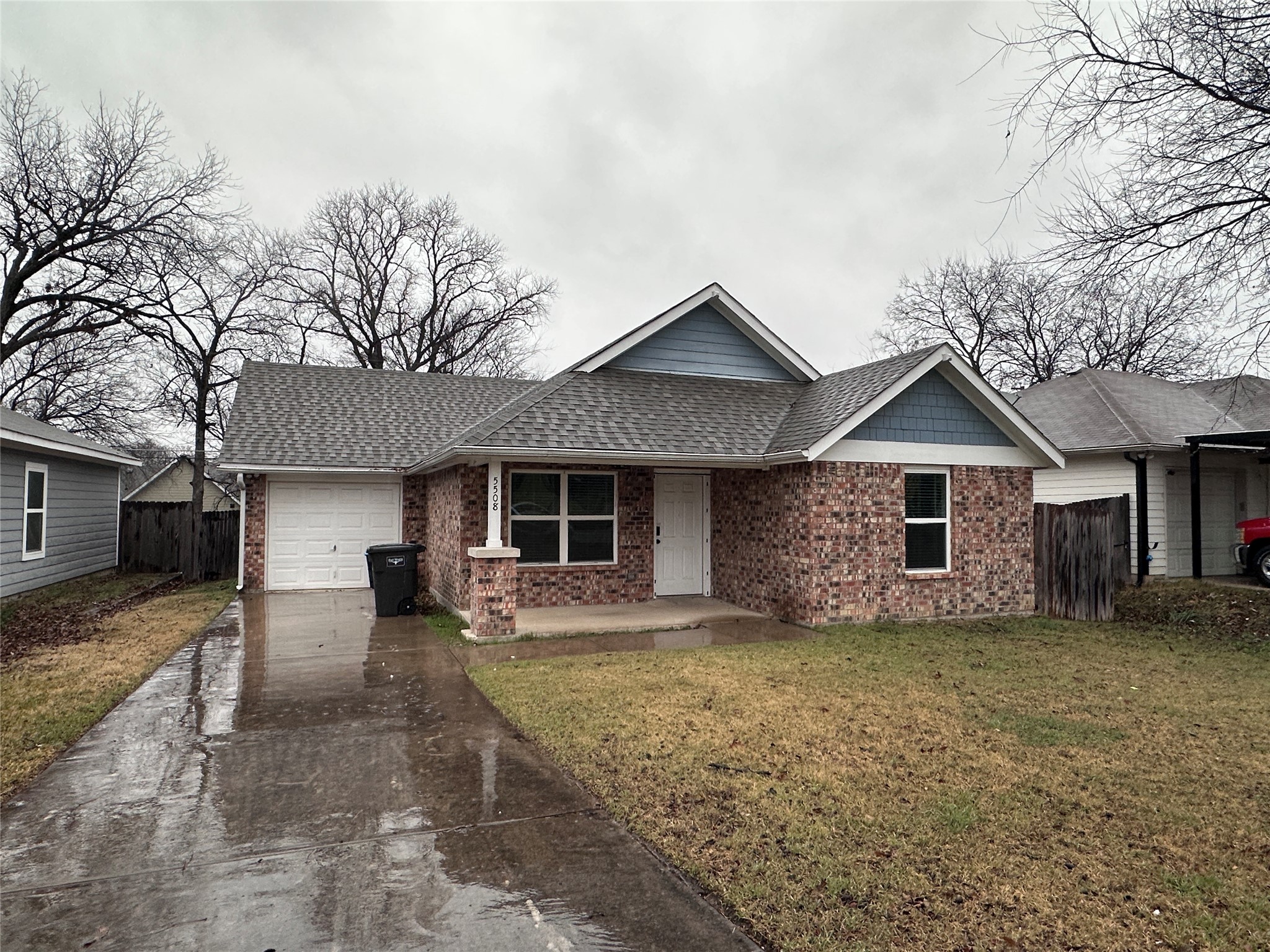 5508 Blackmore Avenue Fort Worth TX 76107