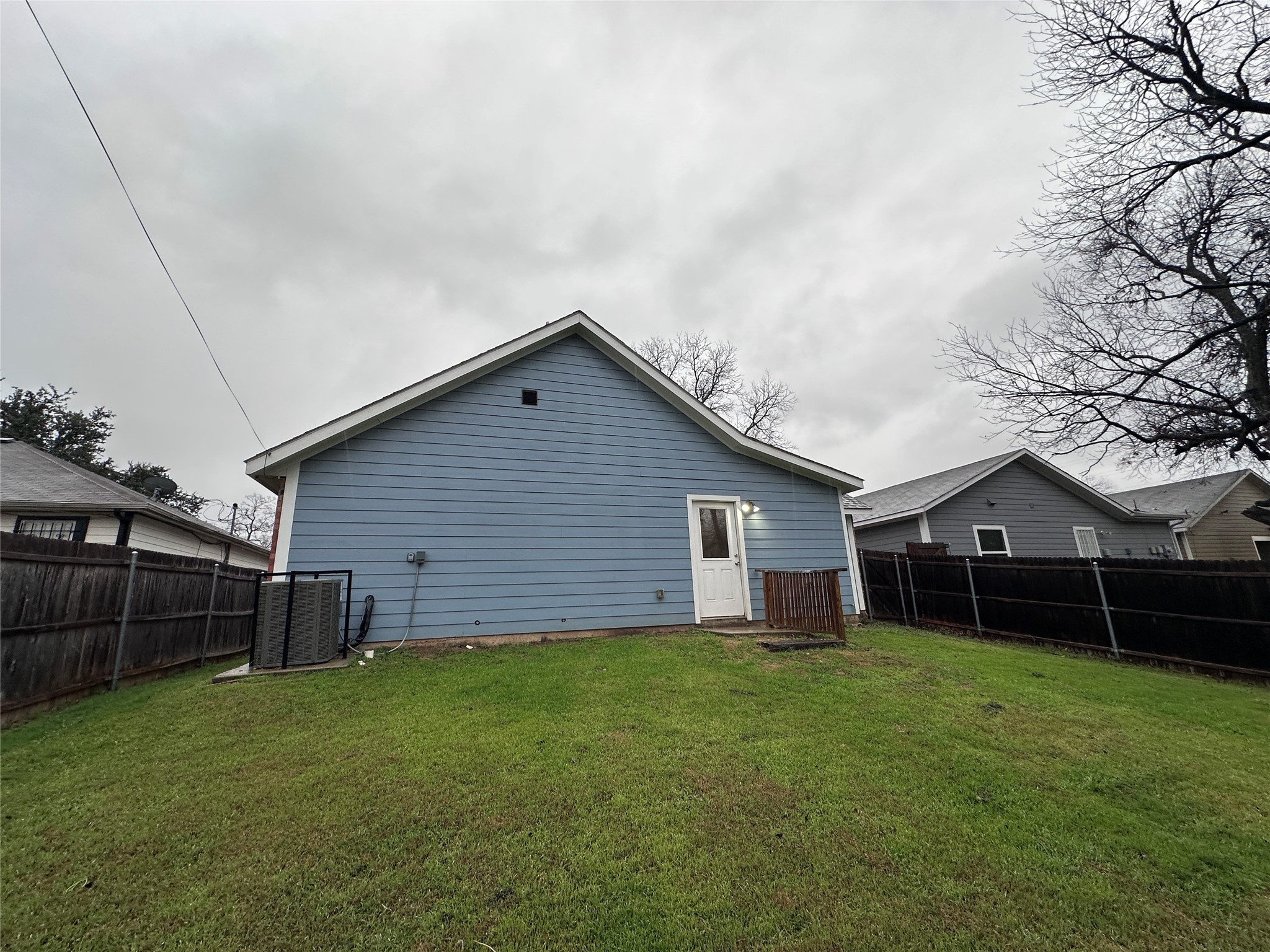 5508 Blackmore Avenue Fort Worth TX 76107