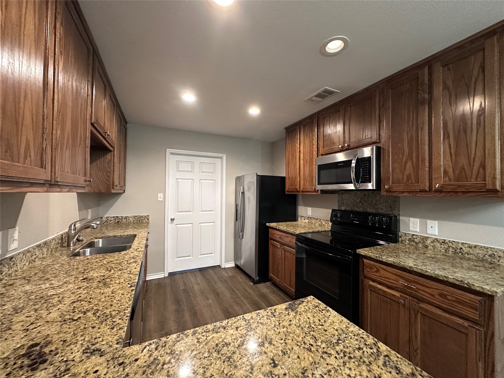 5508 Blackmore Avenue Fort Worth TX 76107