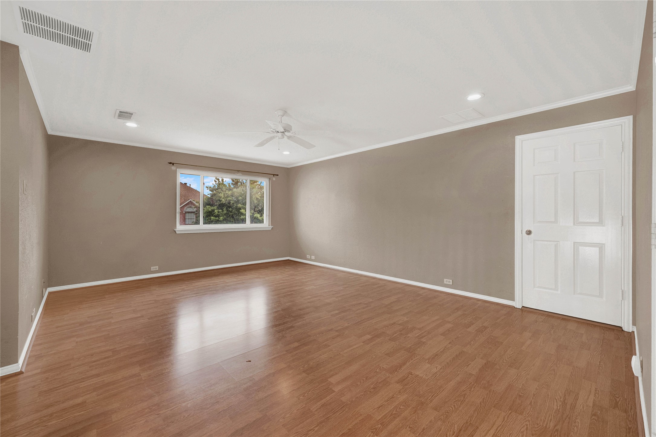 910 Lahinch Circle Richardson TX 75081