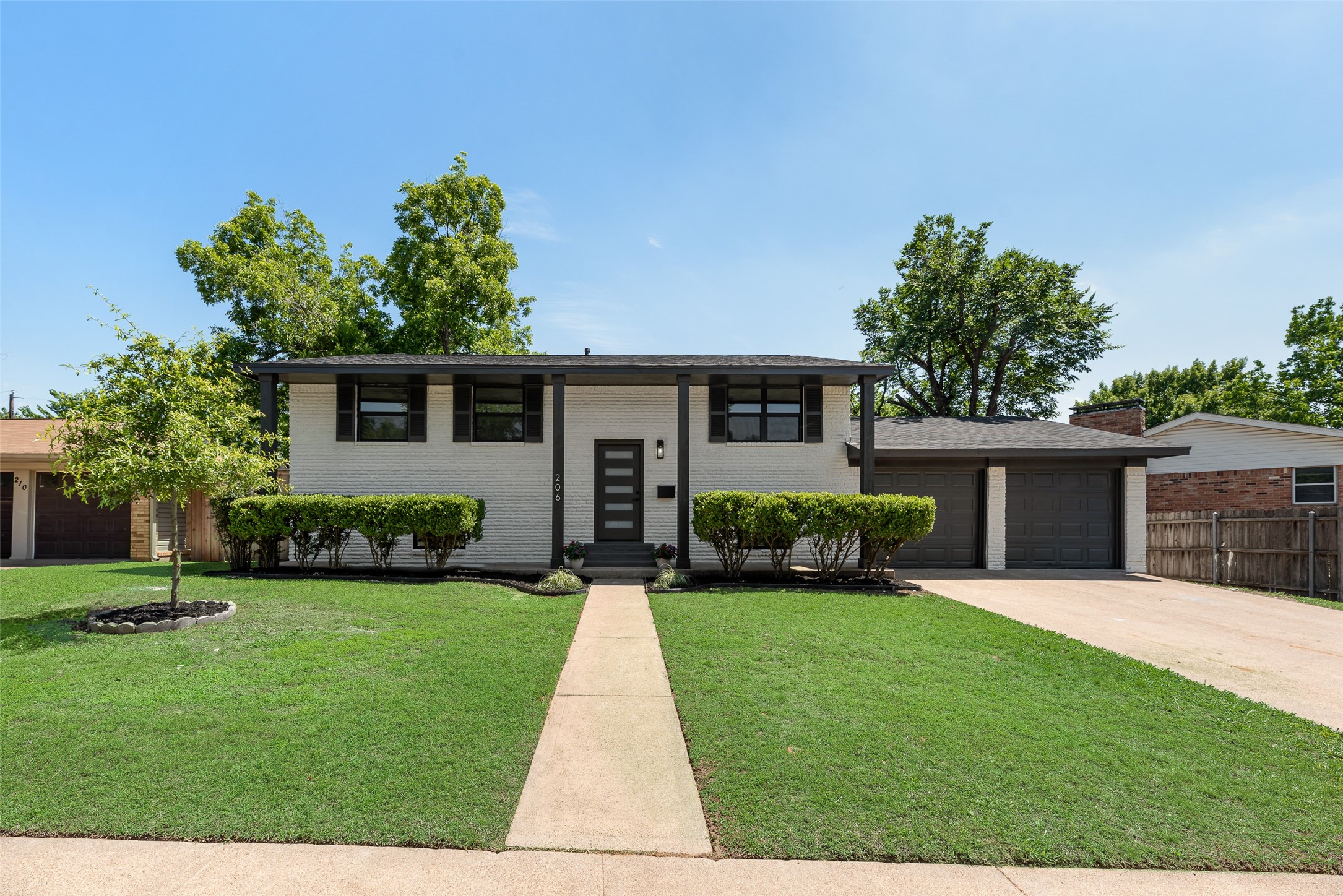 206 Senter Valley Road Irving TX 75060