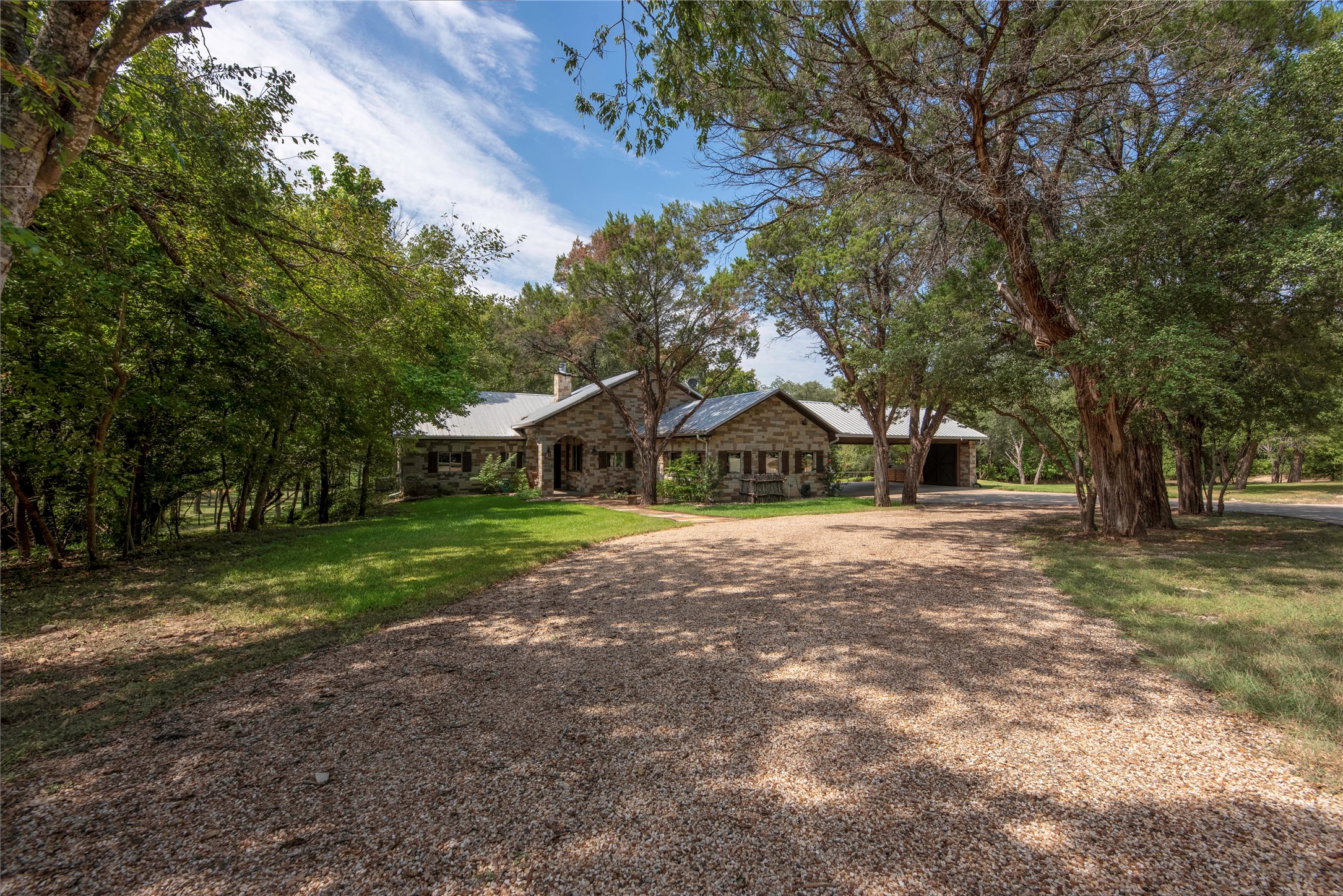 395 County Road 2530 Meridian TX 76665