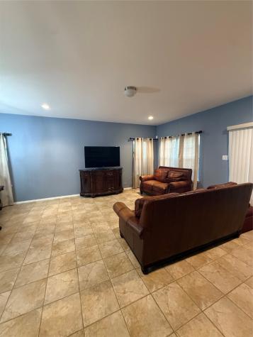 909 Bee Creek Lane Fort Worth TX 76120
