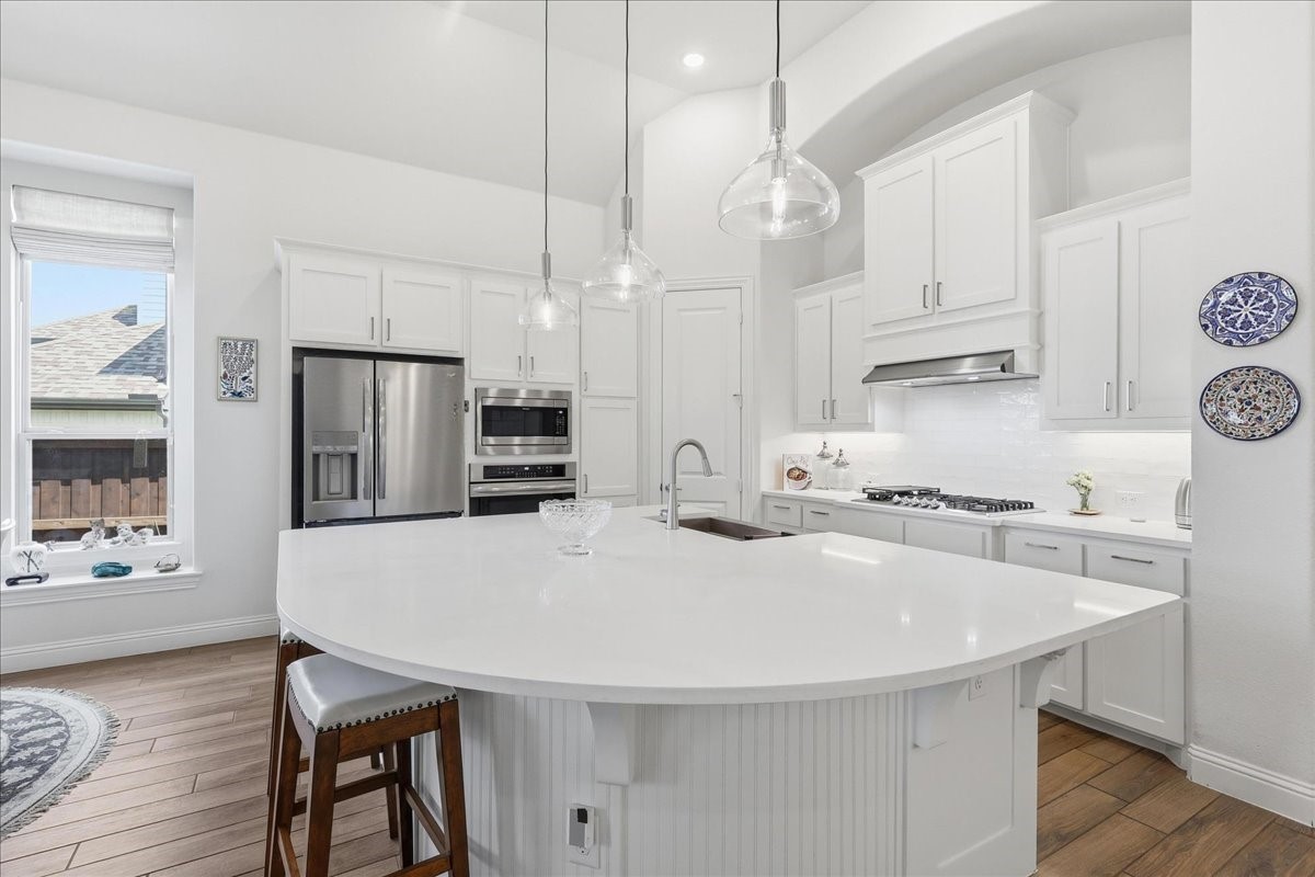 2004 Barbette Street Aledo TX 76008