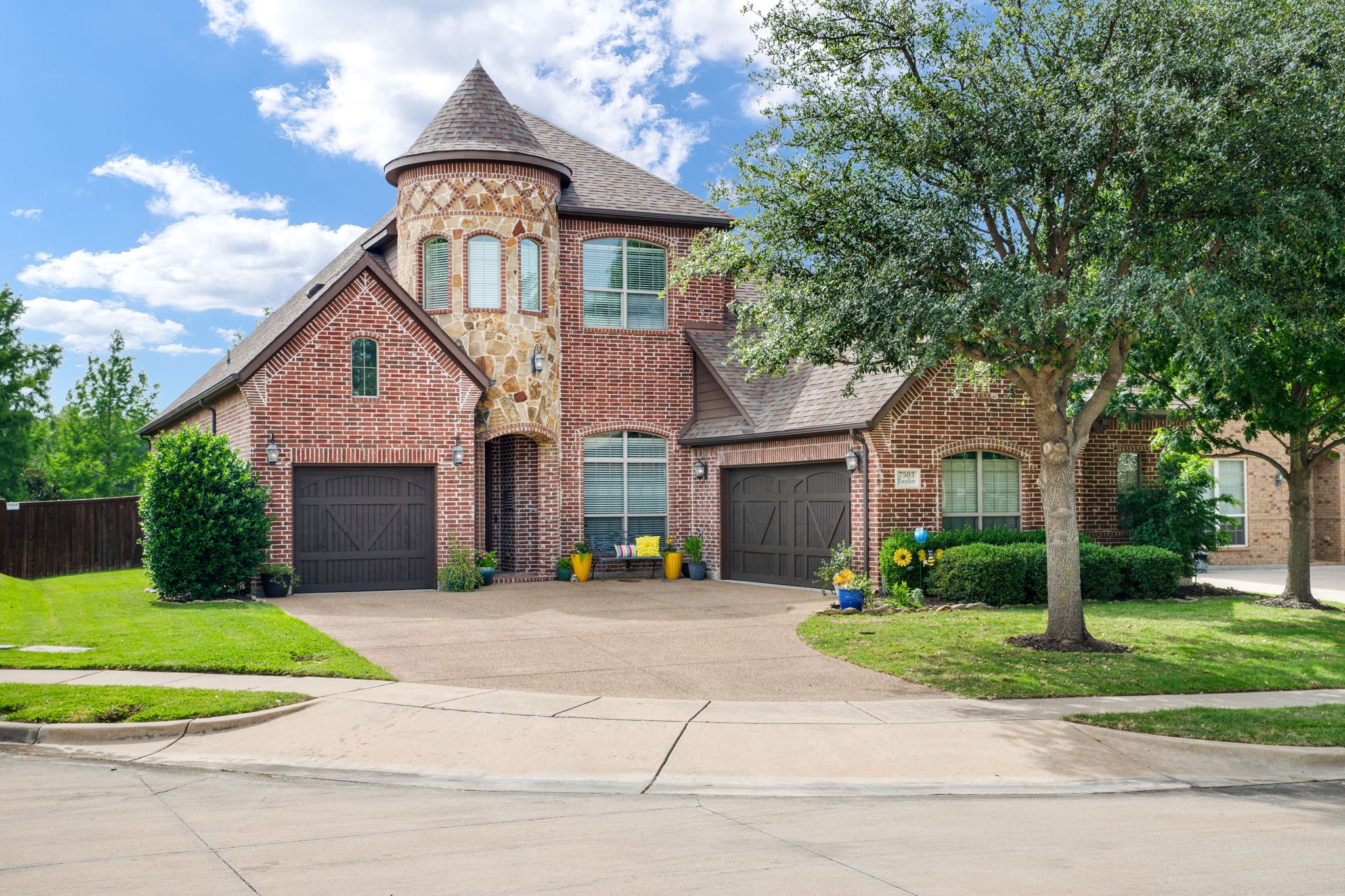 7503 Taylor Lane Sachse TX 75048