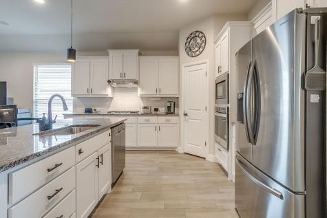 912 Bailey Lane Mansfield TX 76063