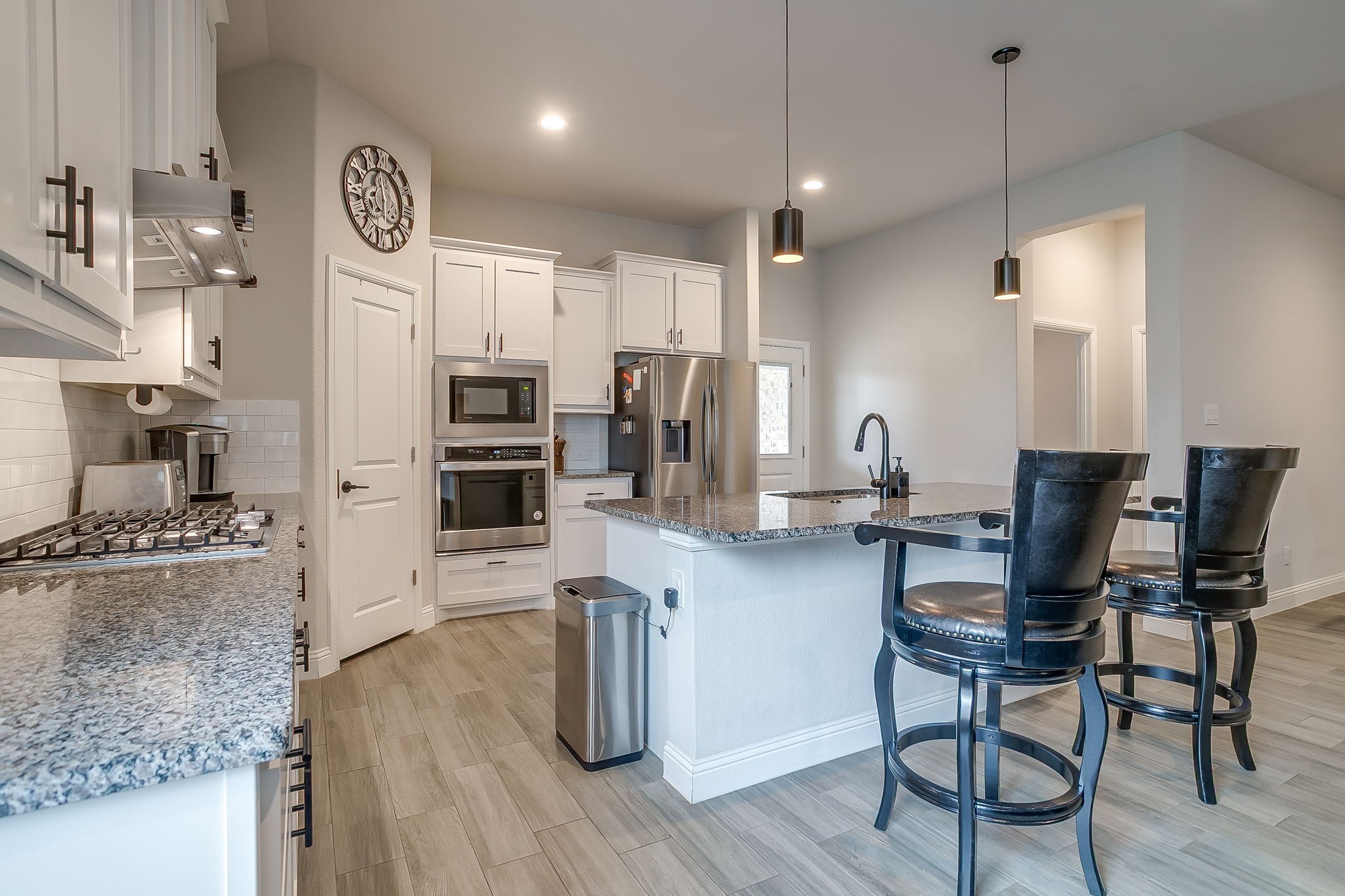 912 Bailey Lane Mansfield TX 76063