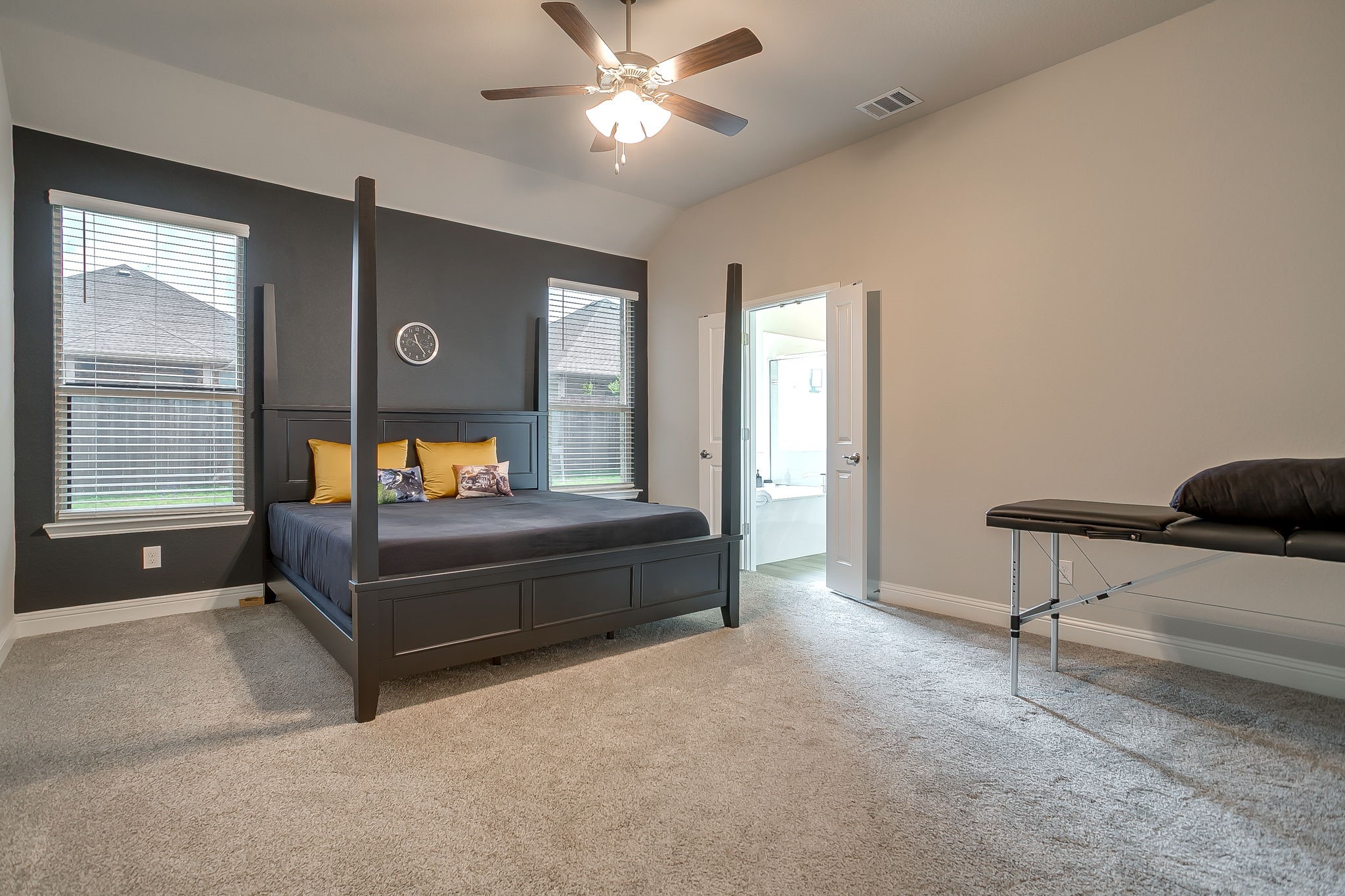 912 Bailey Lane Mansfield TX 76063
