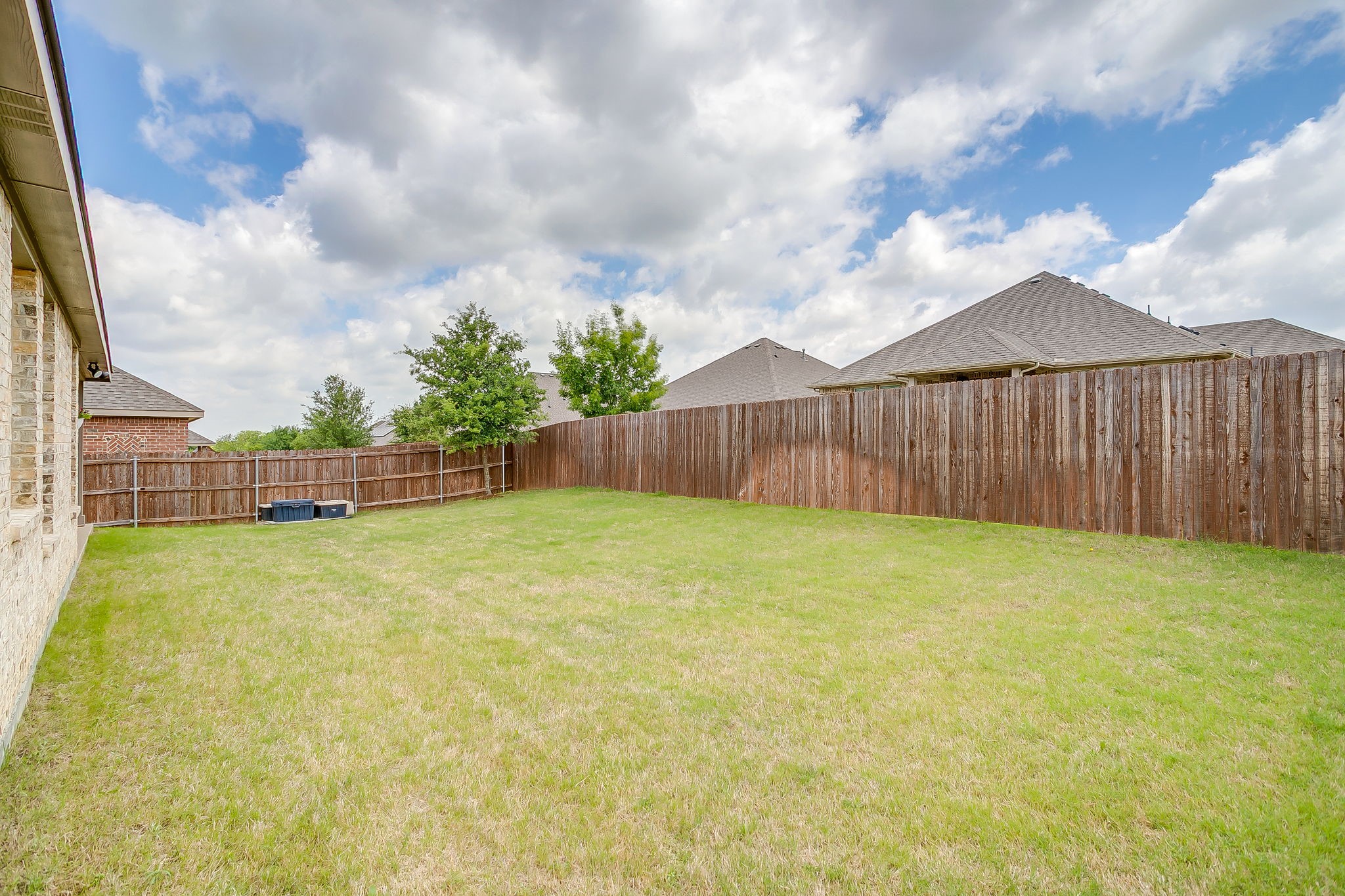 912 Bailey Lane Mansfield TX 76063
