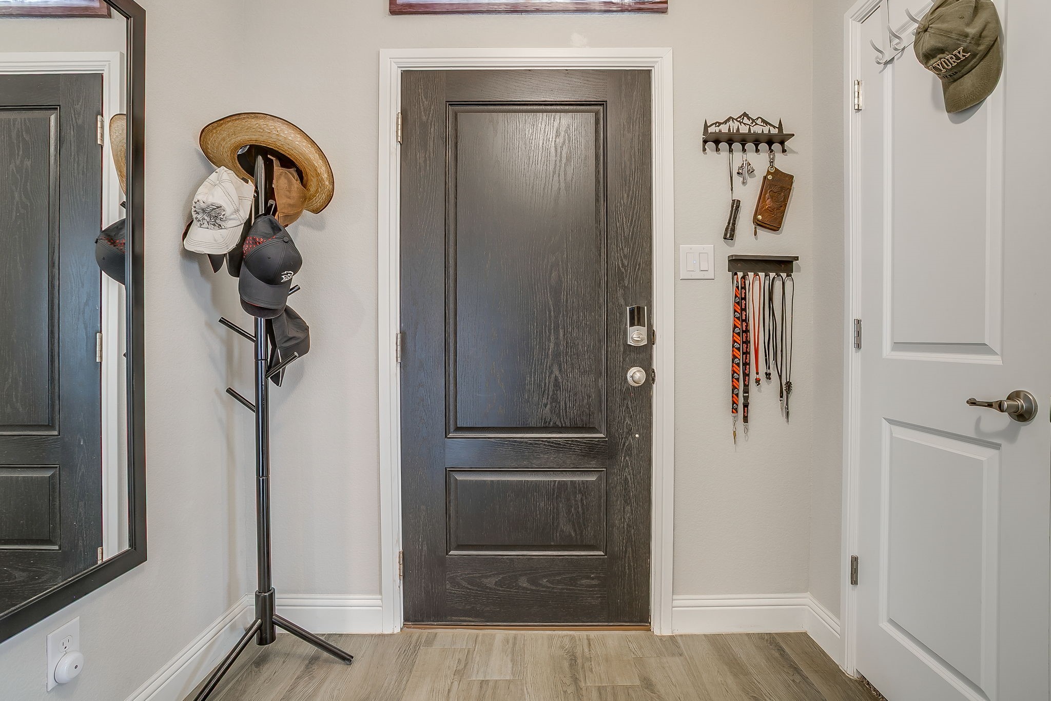 912 Bailey Lane Mansfield TX 76063