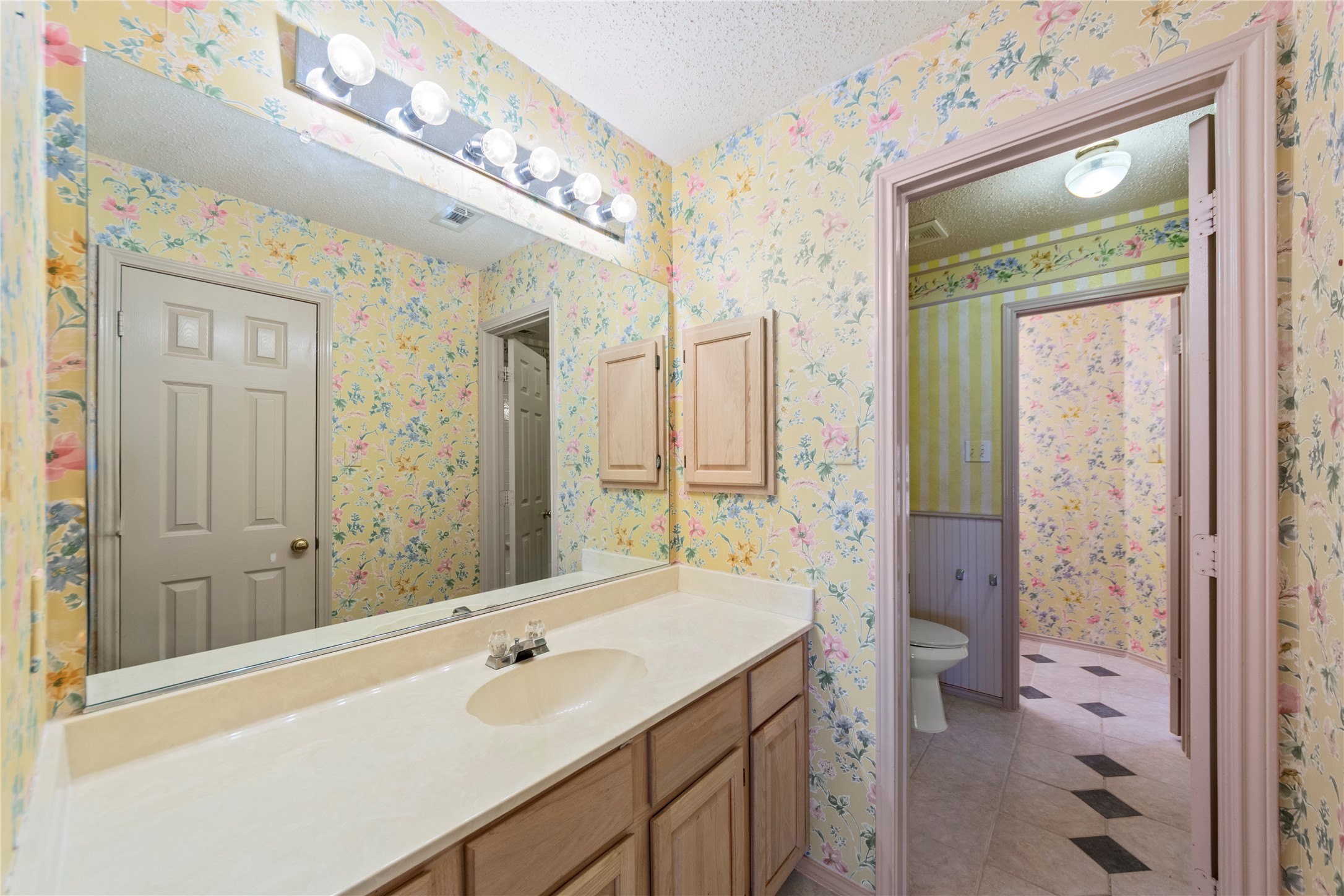 5702 Antioch Drive Rowlett TX 75089