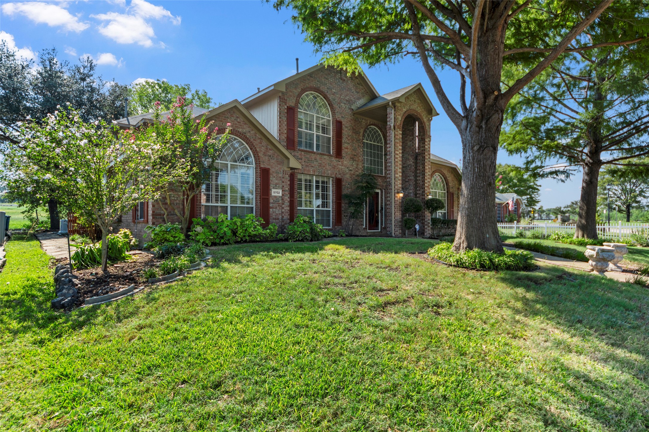 5702 Antioch Drive Rowlett TX 75089