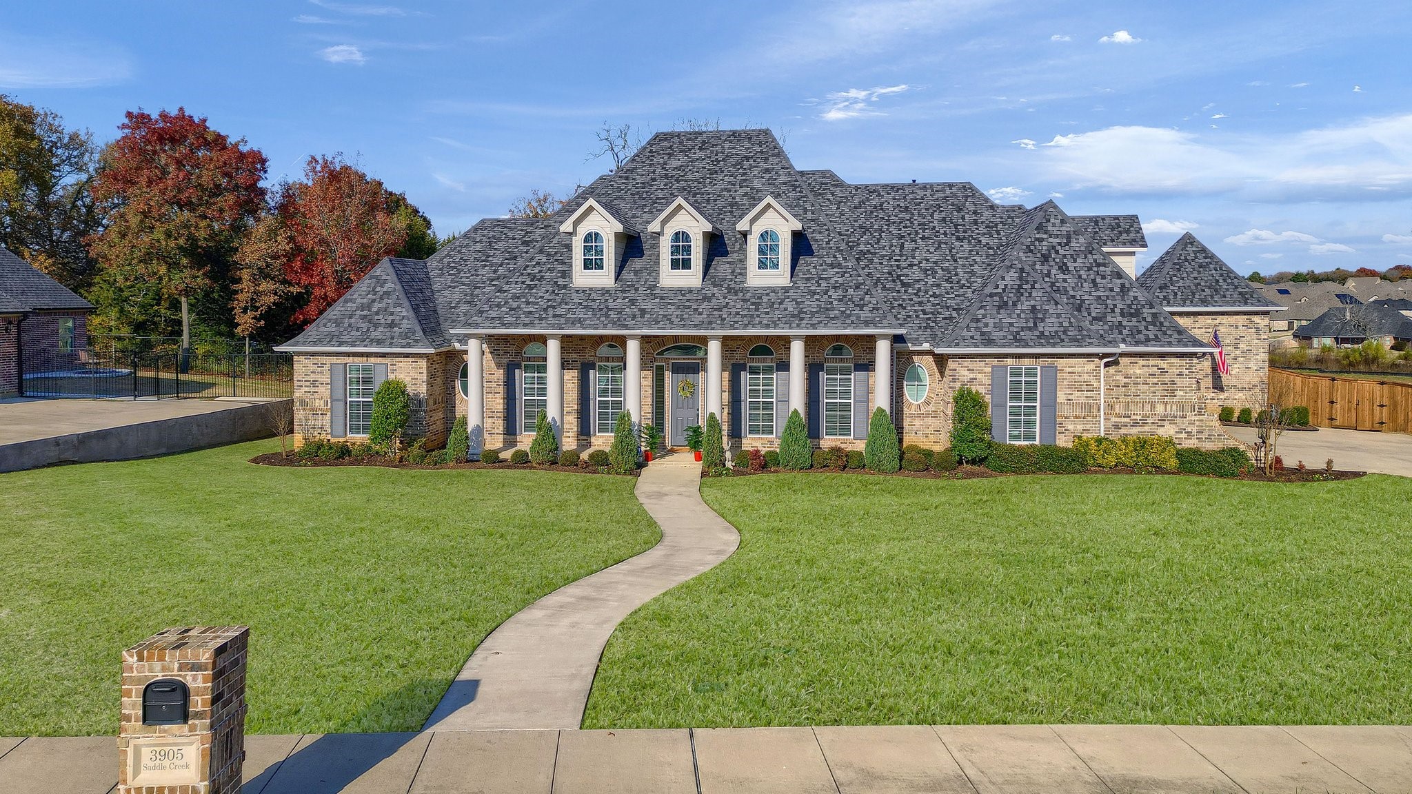3905 Saddle Creek Denison TX 75020