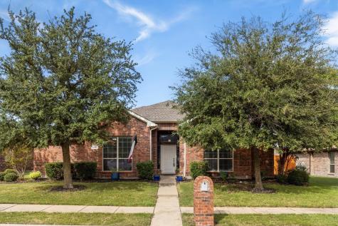 1301 Whispering Glen Royse City TX 75189