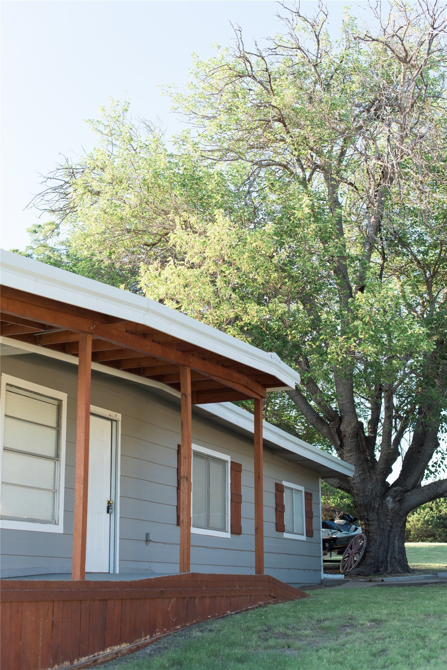 2037 Harris Drive Graford TX 76449