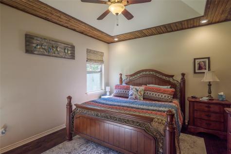 181 Private Road 6325 Mineola TX 75773