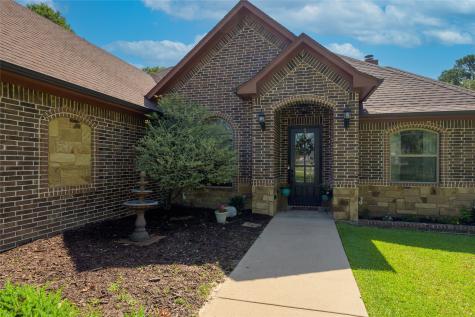 181 Private Road 6325 Mineola TX 75773