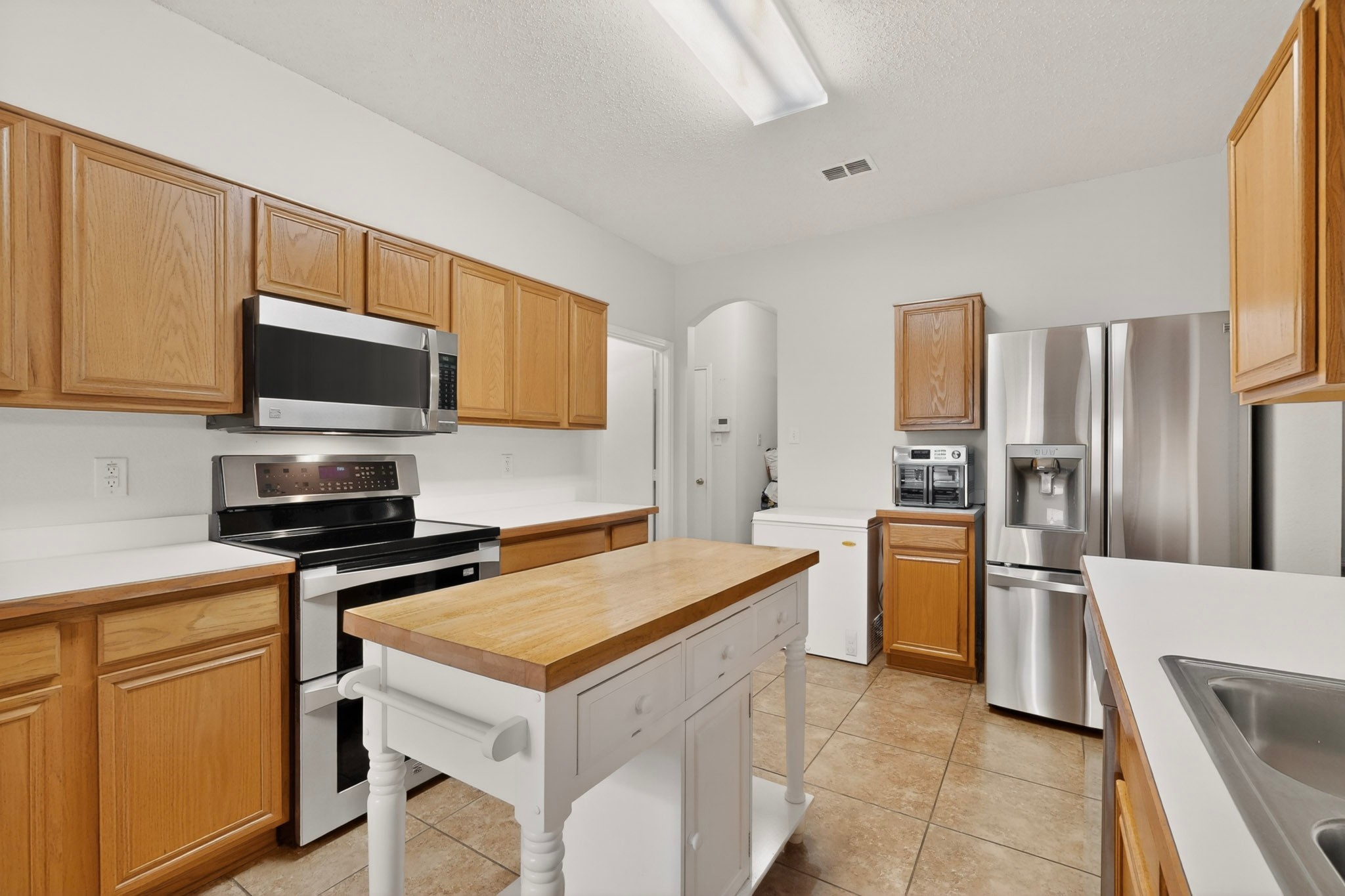 317 E Clover Park Drive Fort Worth TX 76140