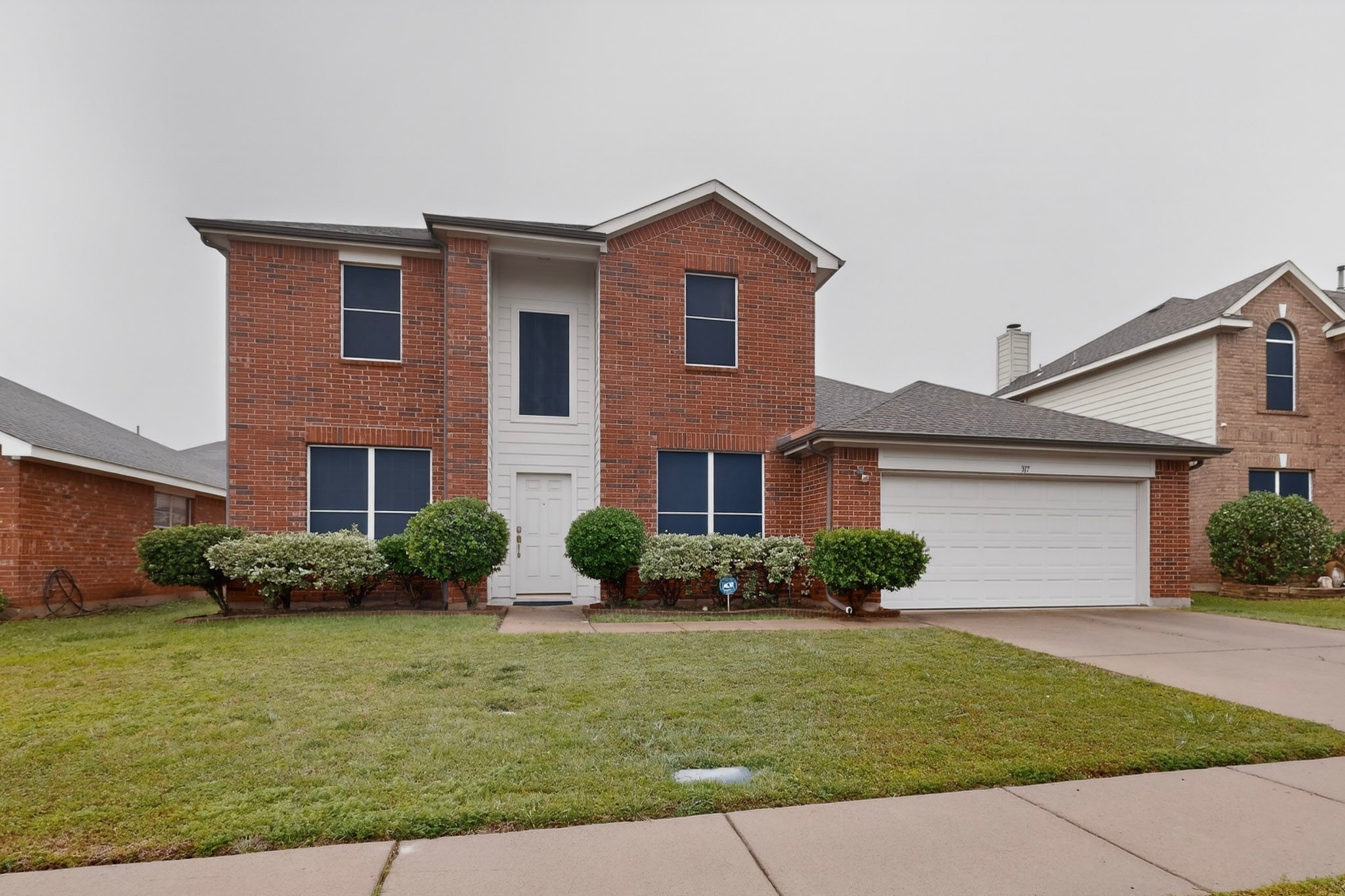 317 E Clover Park Drive Fort Worth TX 76140