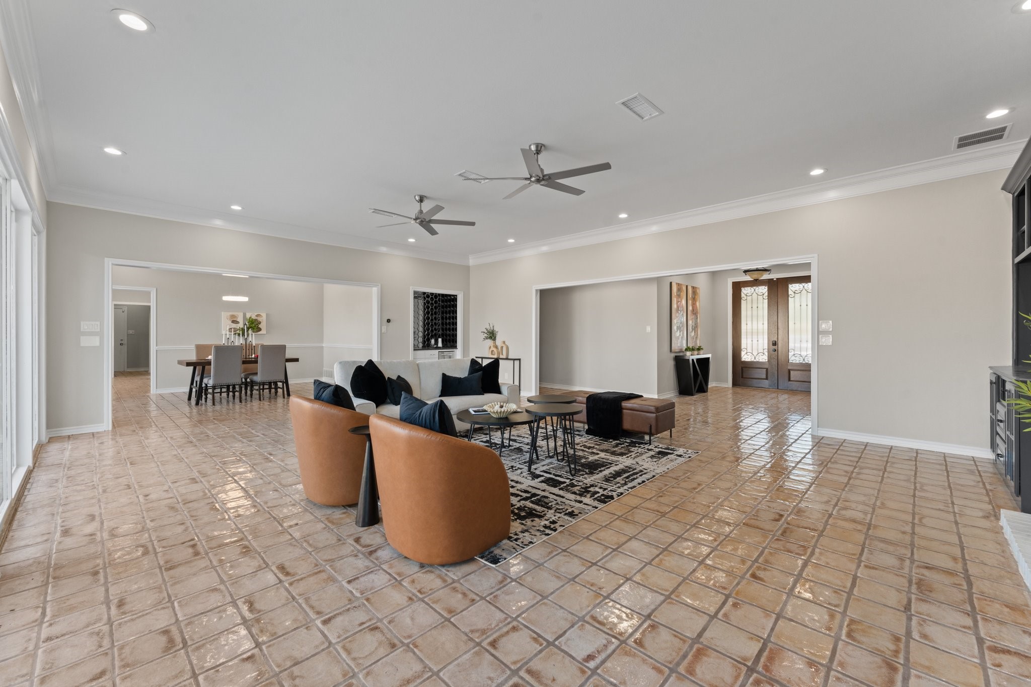 848 S Havenwood Lane Fort Worth TX 76112