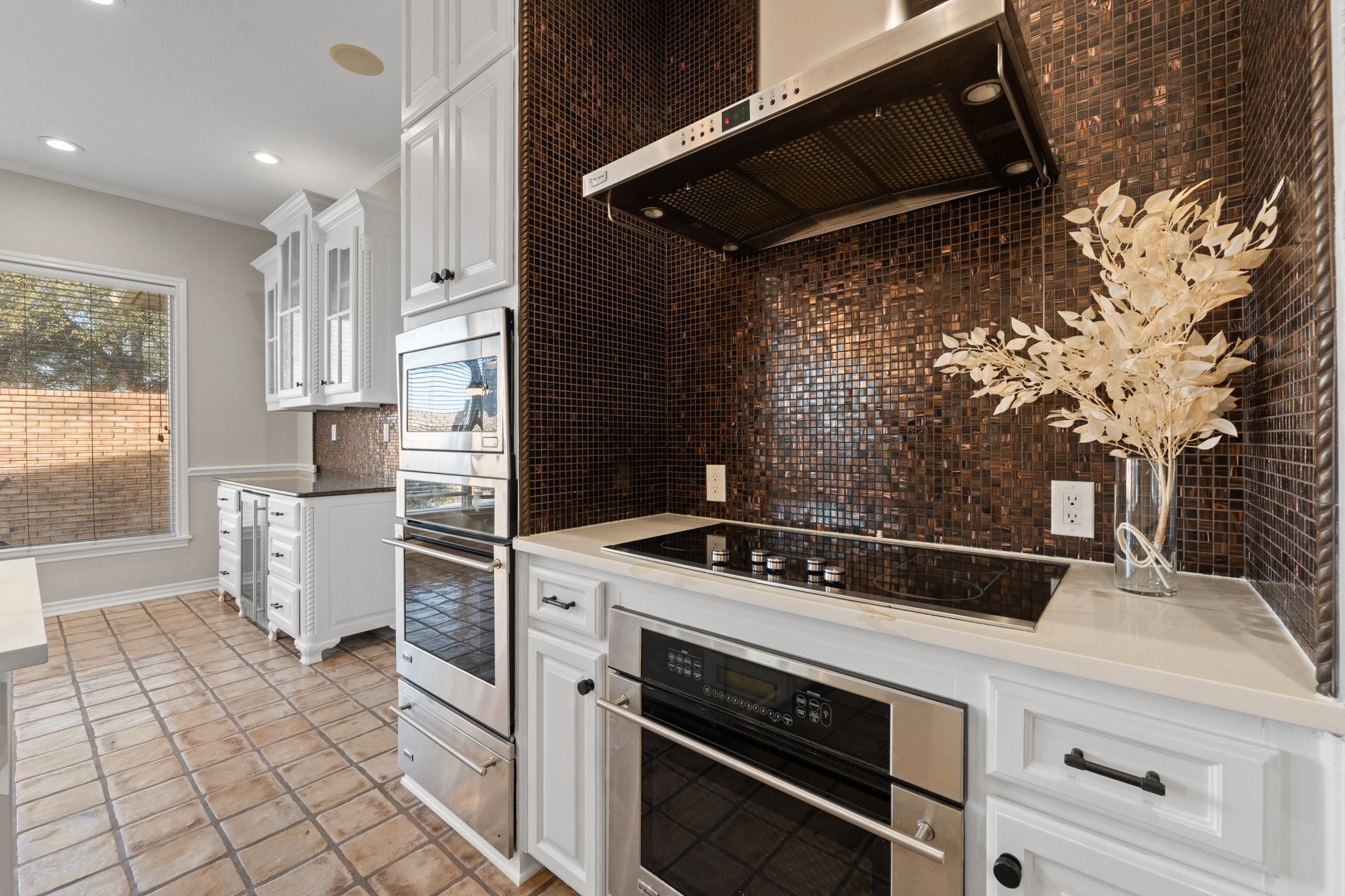 848 S Havenwood Lane Fort Worth TX 76112