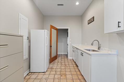 848 S Havenwood Lane Fort Worth TX 76112