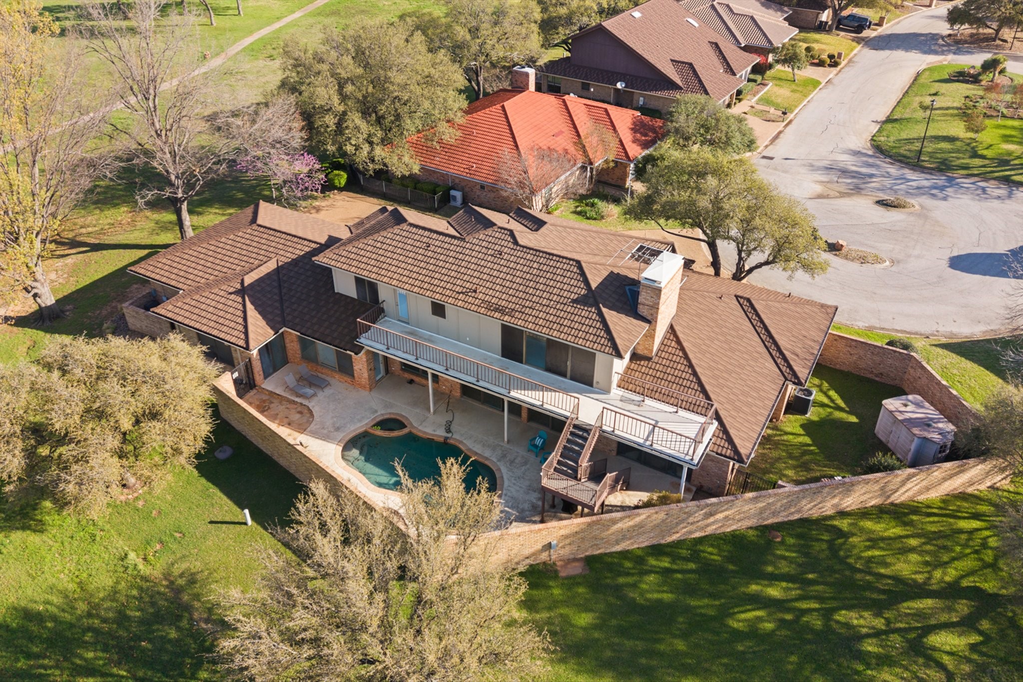 848 S Havenwood Lane Fort Worth TX 76112