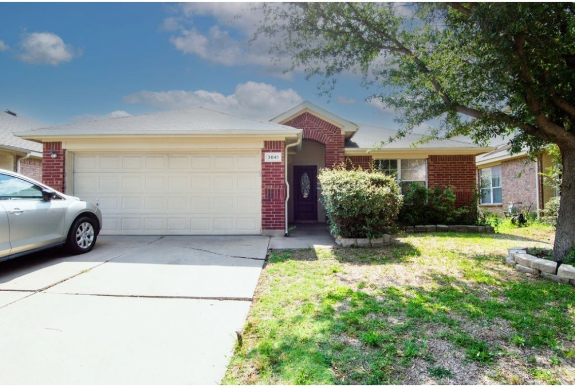 3041 Meadowbrook Drive Grand Prairie TX 75052