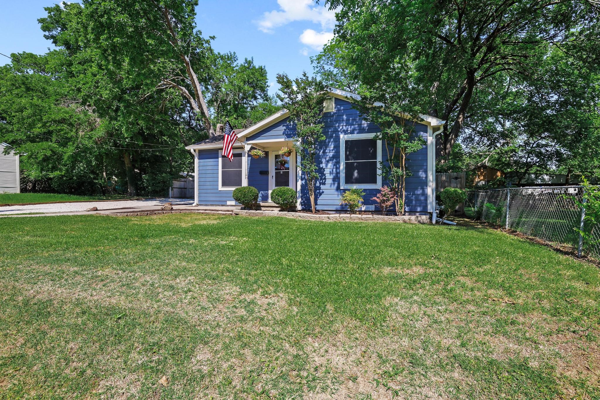 1208 Mill Street Gainesville TX 76240