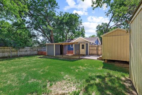 1208 Mill Street Gainesville TX 76240