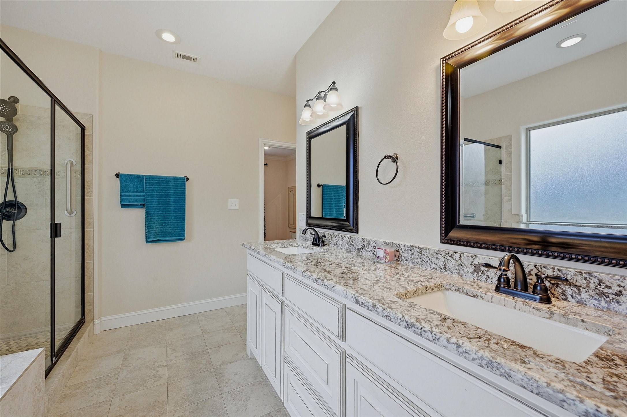 2612 Flora Lane Denison TX 75020
