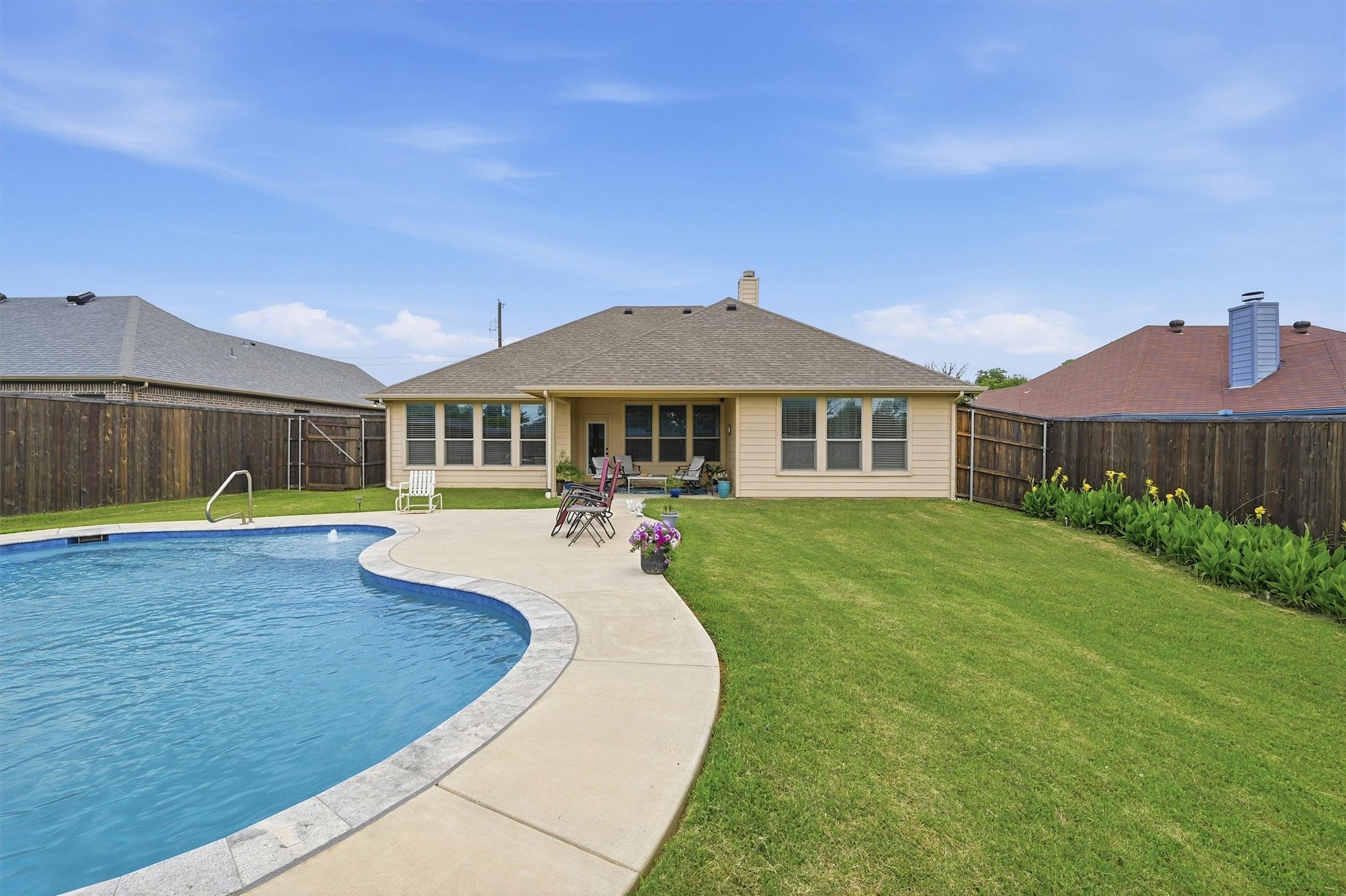 2612 Flora Lane Denison TX 75020