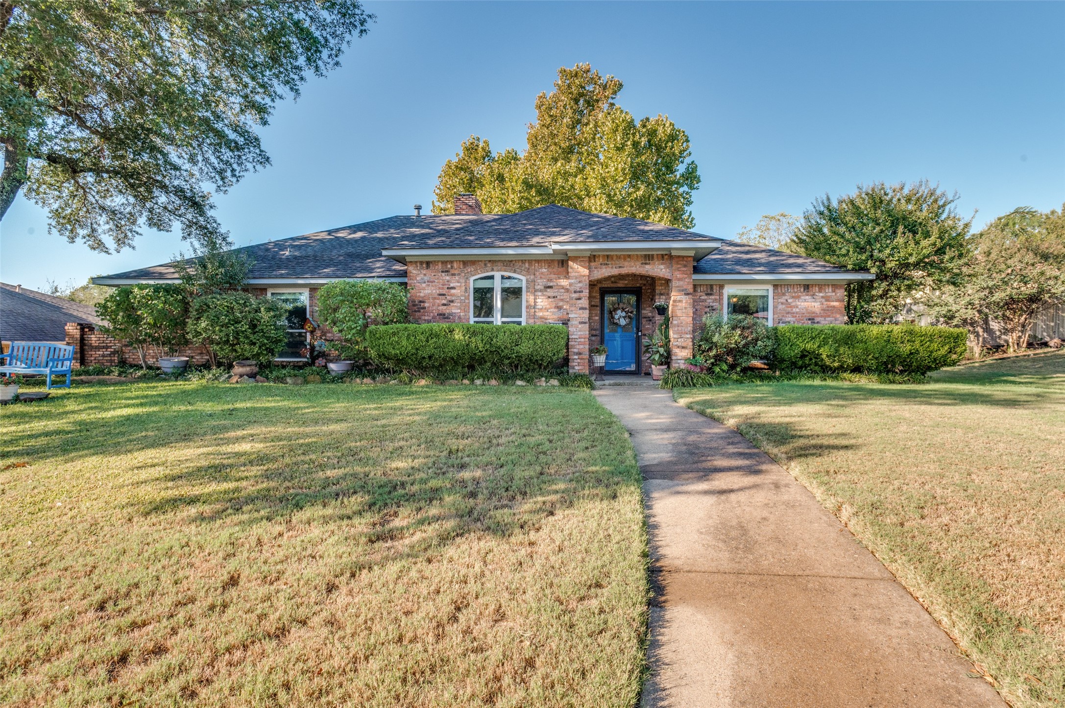 722 Corinthian Place Duncanville TX 75137