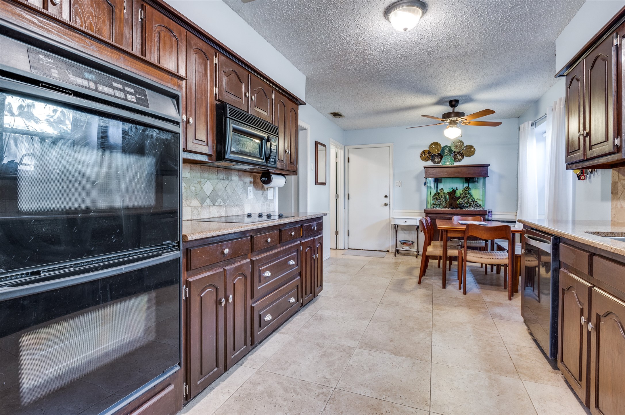 722 Corinthian Place Duncanville TX 75137