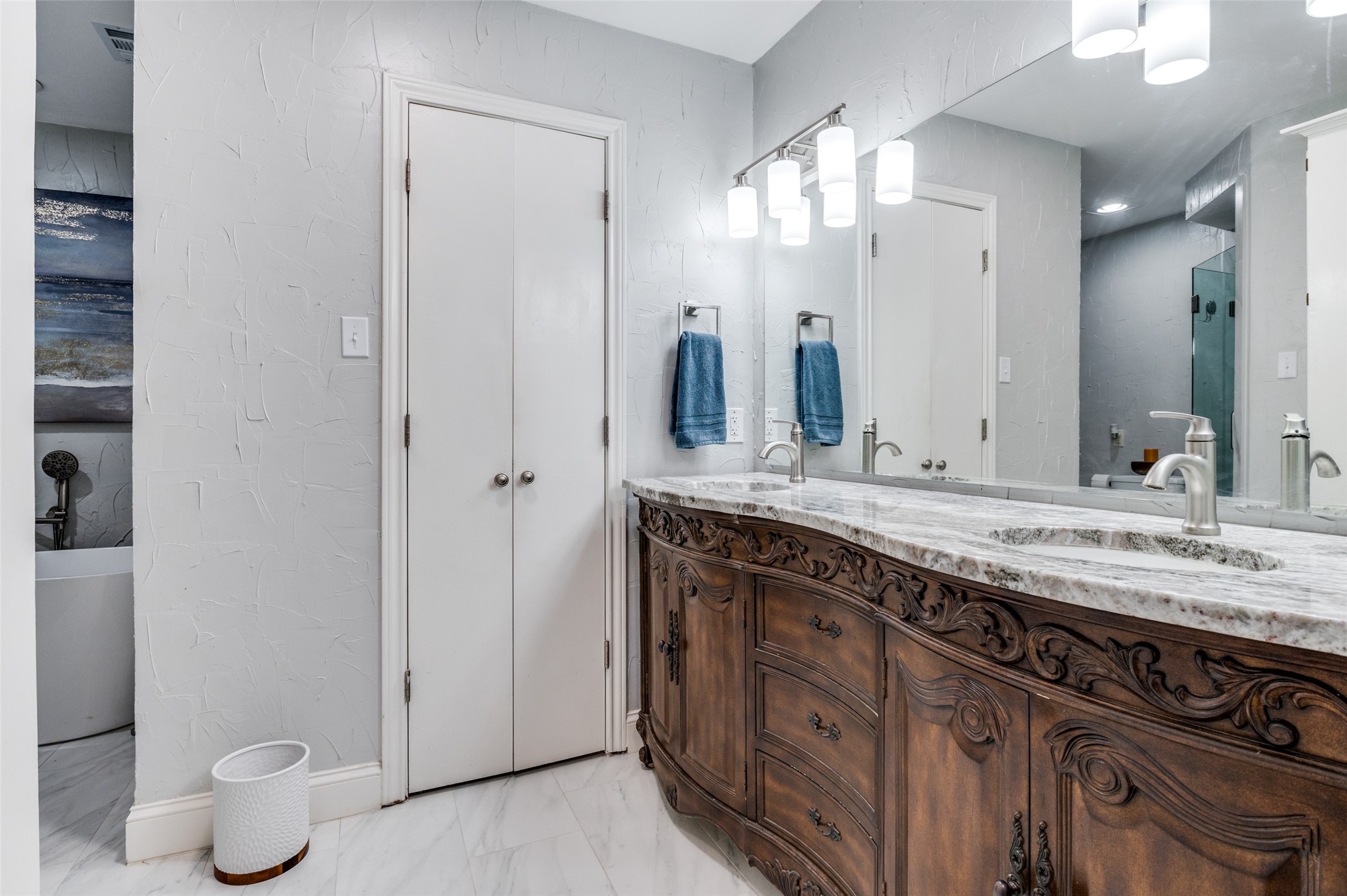 722 Corinthian Place Duncanville TX 75137