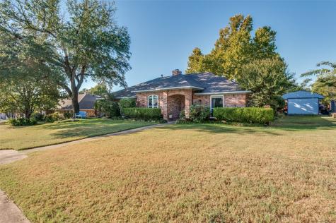722 Corinthian Place Duncanville TX 75137