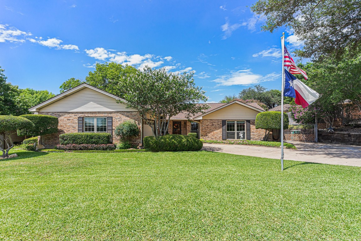 7732 Woodside Hill Fort Worth TX 76179
