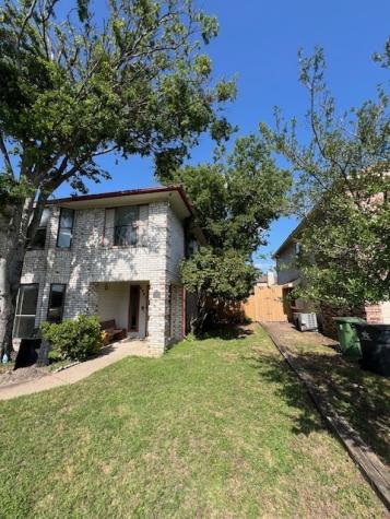 6401 Brownlee Lane Arlington TX 76018