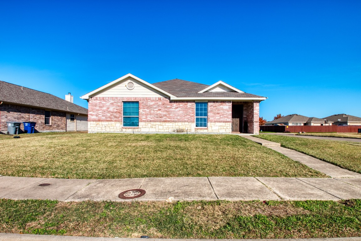 9721 Brierwood Lane Dallas TX 75217