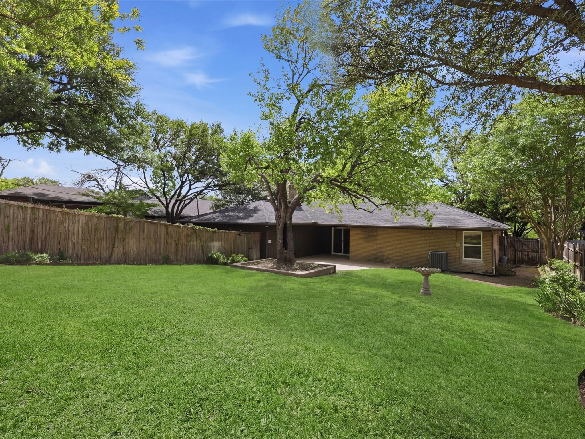 8630 Mediterranean Drive Dallas TX 75238